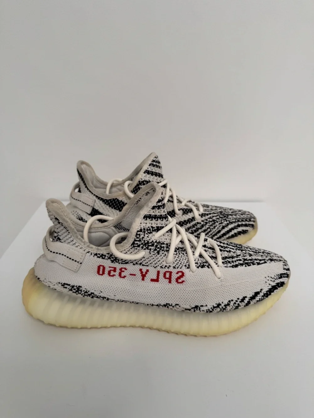 Yeezy Boost 350 V2‎ Zebra, Size 10